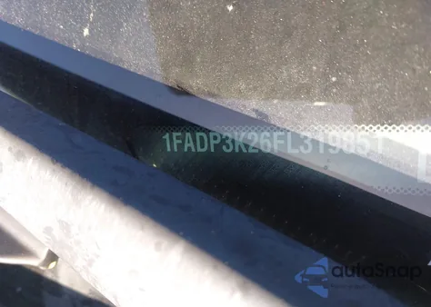 2015 Ford Focus Se z USA, uszkodzony, nr VIN 1FADP3K26FL319851